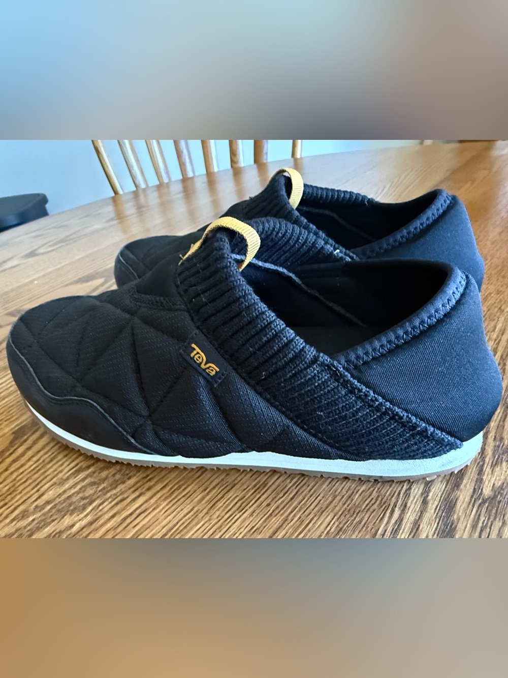 Teva Black ReEmber Quilted Hybrid Shoes Slip-Ons Women 9